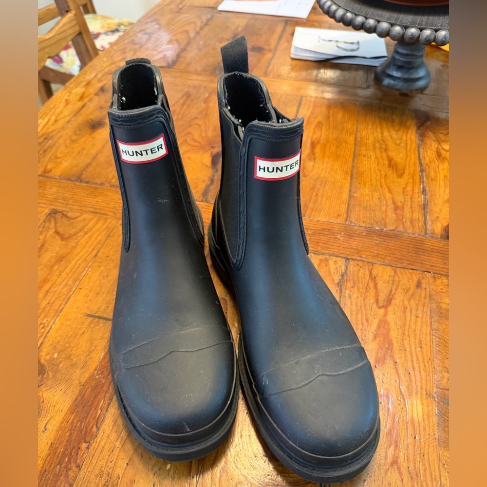 Hunter Classic Black Chelsea Boots